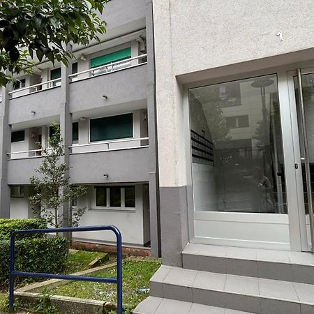 Apartamento Acogedor เรนเตรีอา ภายนอก รูปภาพ