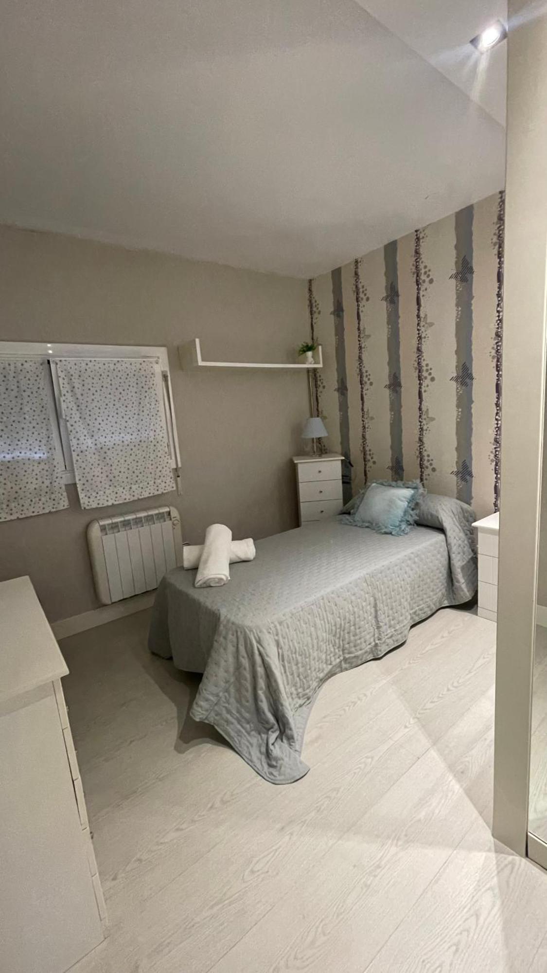 Apartamento Acogedor เรนเตรีอา ภายนอก รูปภาพ