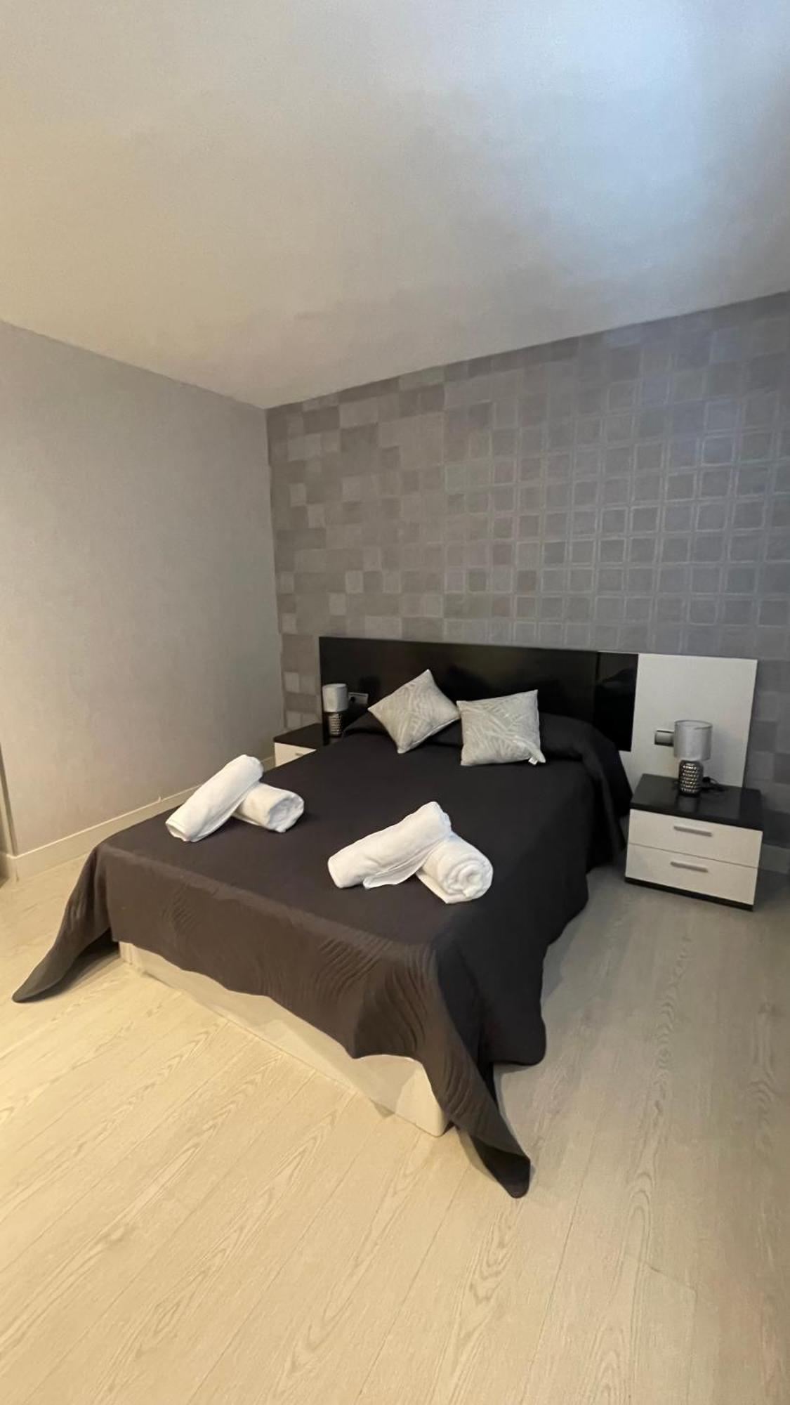 Apartamento Acogedor เรนเตรีอา ภายนอก รูปภาพ