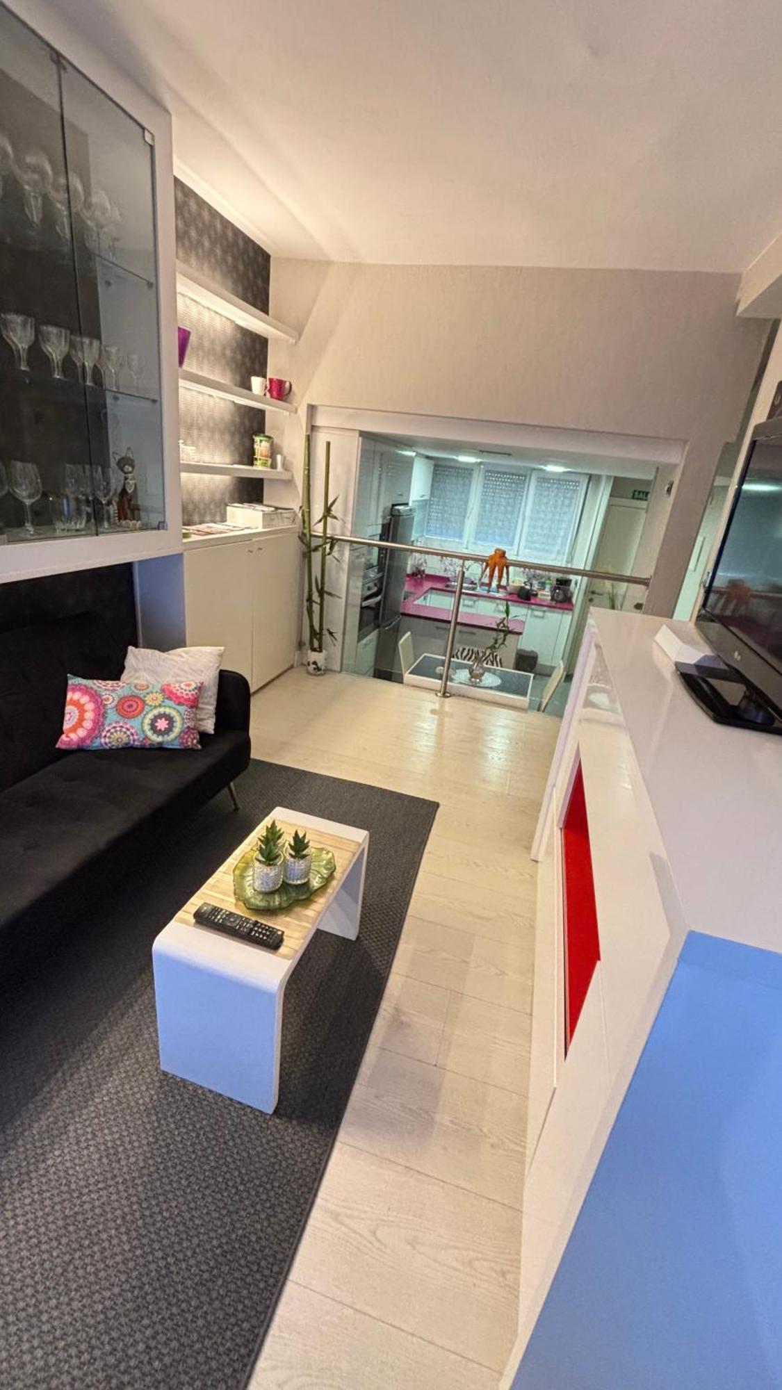 Apartamento Acogedor เรนเตรีอา ภายนอก รูปภาพ
