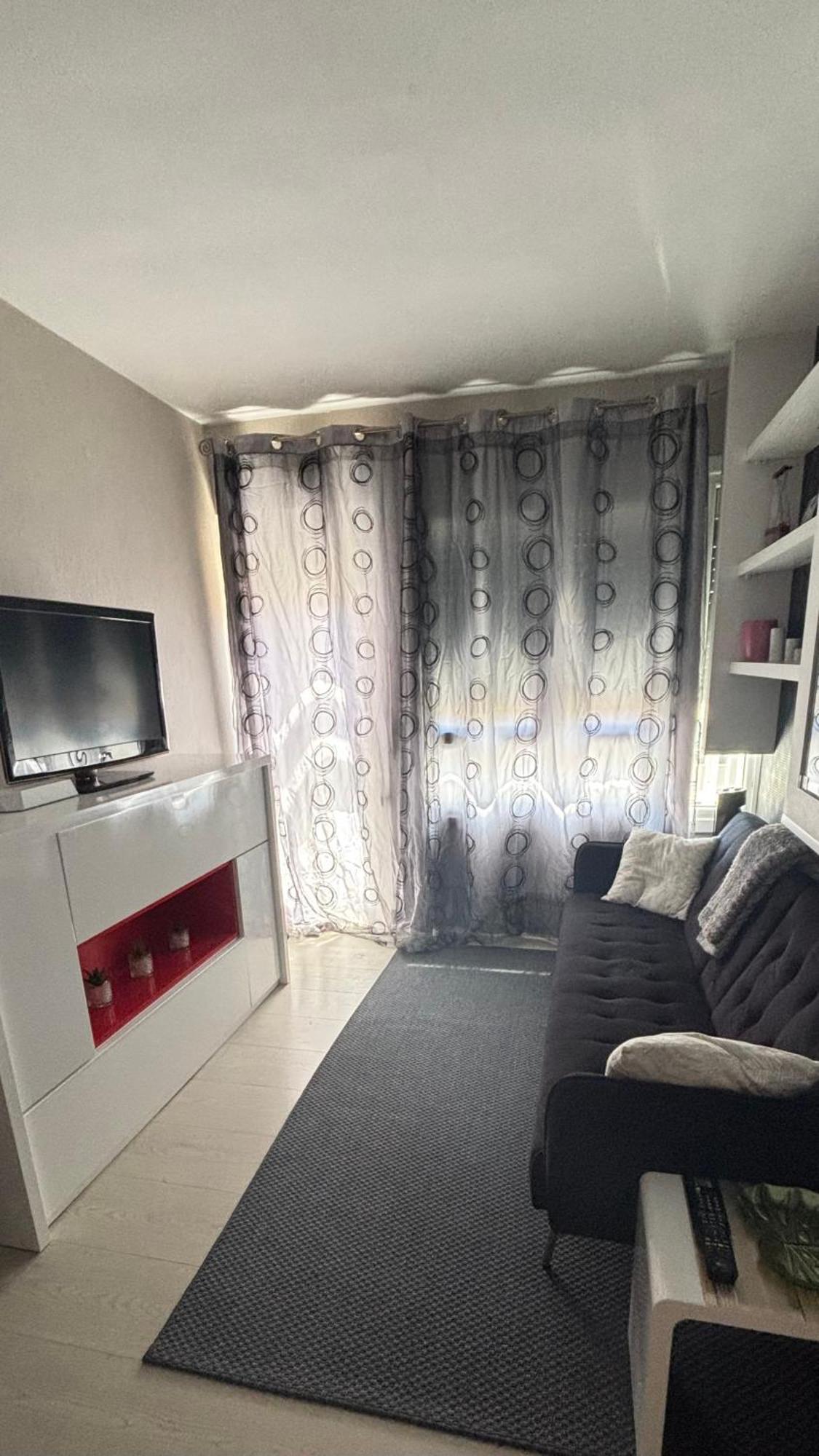 Apartamento Acogedor เรนเตรีอา ภายนอก รูปภาพ